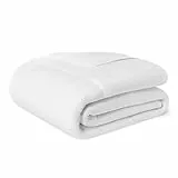 Amazon Basics Couette 4 Saisons 300 GSM pour Lit 2 Personnes - Édredon Hypoallergénique avec Garnissage Alternatif au Duvet, 200 x 200 cm, Blanc