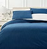 Amazon Basics Parure de lit 3 pièces en microfibre de luxe avec housse de couette 240 x 260 cm et 2 taies d'oreiller 65 x 65 cm, bleu marine, à rayures