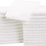 Amazon Basics Lot de 24 petites serviettes en coton 30 x 30 cm Blanc