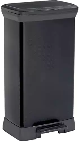 CURVER Poubelle Rectangulaire à pédale Decobin 50L - Fermeture Douce - Aspect Métal - Pour Cuisine
