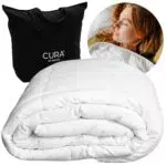 CURA Pearl Classic Couette lestée 150 x 210 cm 5kg - Couverture thérapeutique Anti-Stress - Lourde pour Un Sommeil Profond & Une Meilleure récupération - 100% Coton - Heavy Weighted Blanket